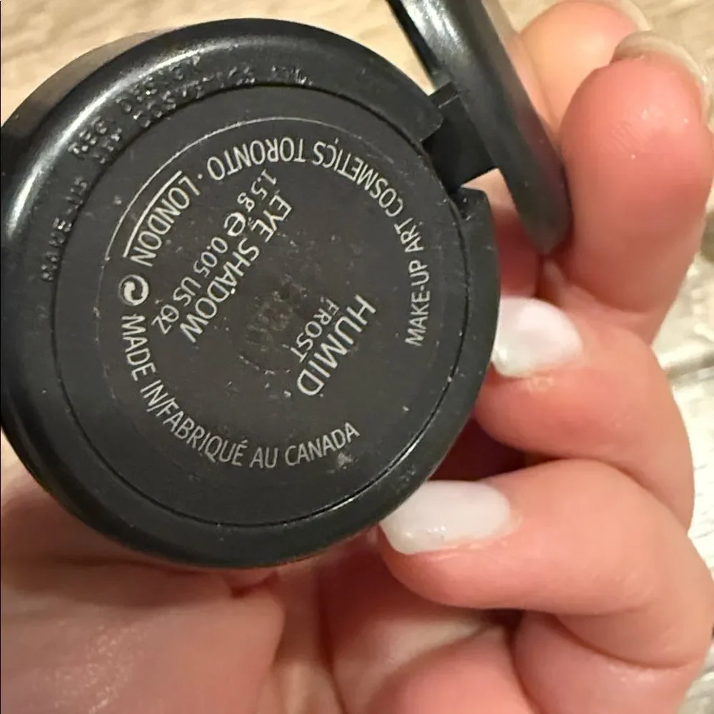 🎉Last deal 🎉Mac eyeshadow